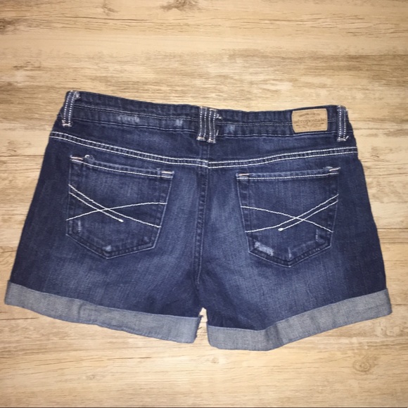 Aeropostale Jean Shorts - Picture 2 of 3